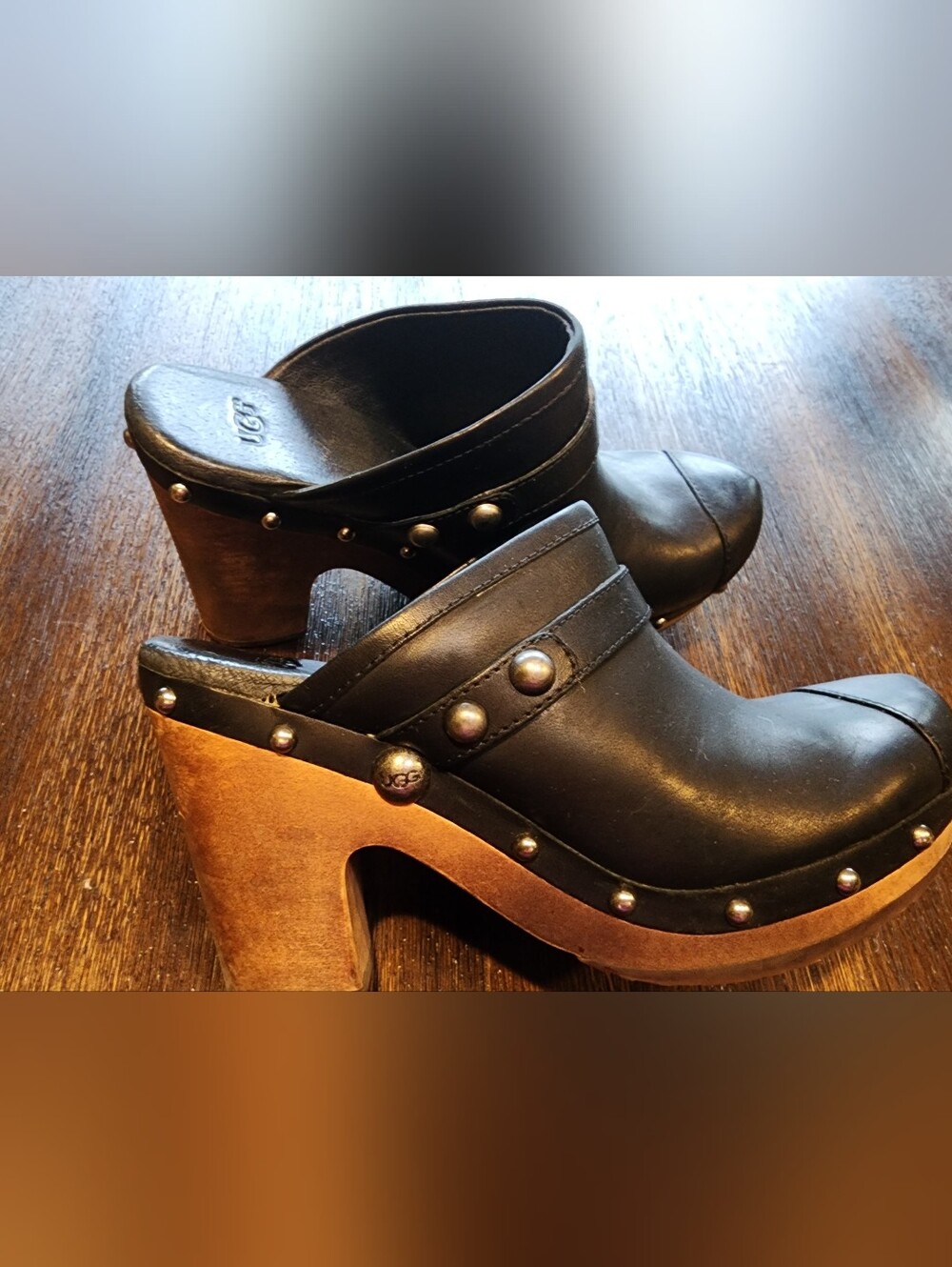 Women's UGG Australia Clogs Slip On Black Leather Wood Studs Size 7  Box1